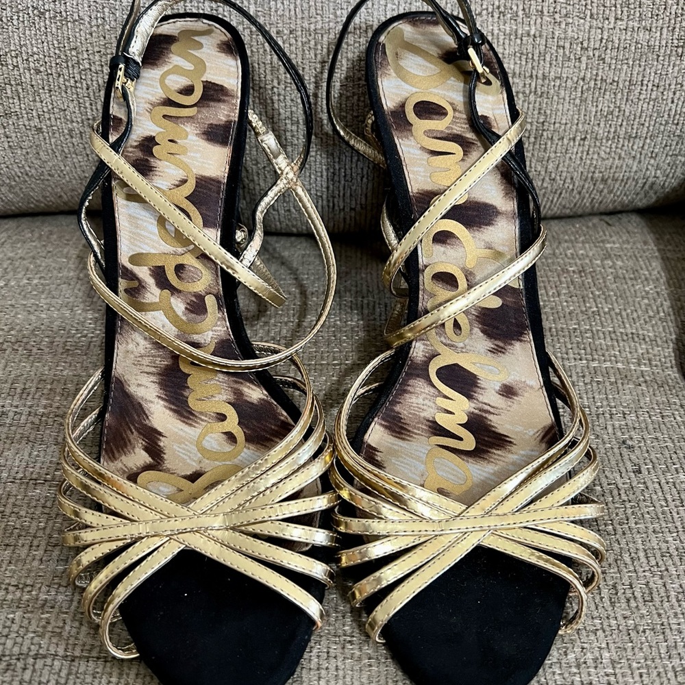 Sam Edelman‎ The Harlette Gold and Black Strappy Heel size 9